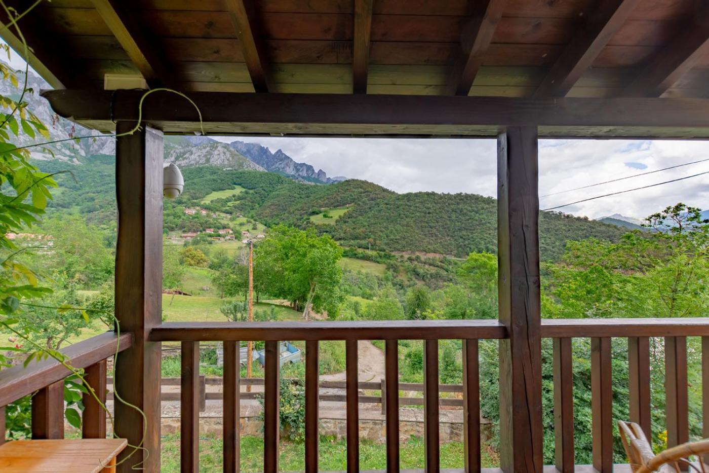 Apartamentos Rurales Los Picos De Redo Камаленьо Экстерьер фото