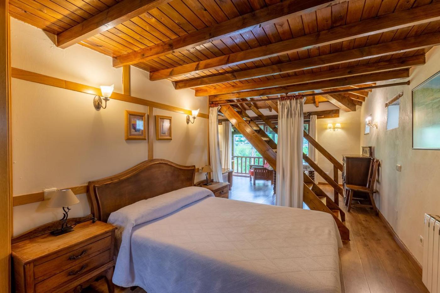 Apartamentos Rurales Los Picos De Redo Камаленьо Экстерьер фото